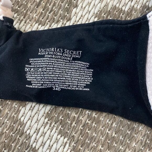 Victoria’s Secret lined Demi size 34D - Picture 3 of 6